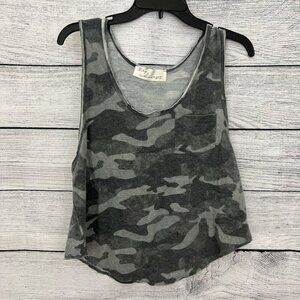 Vintage Havana Camo Print Gray Sleeveless Tank Top, size M